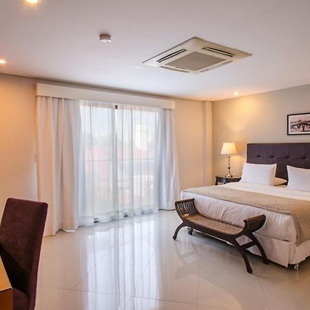 Las Lomas Casa Hotel Asuncion Exteriör bild