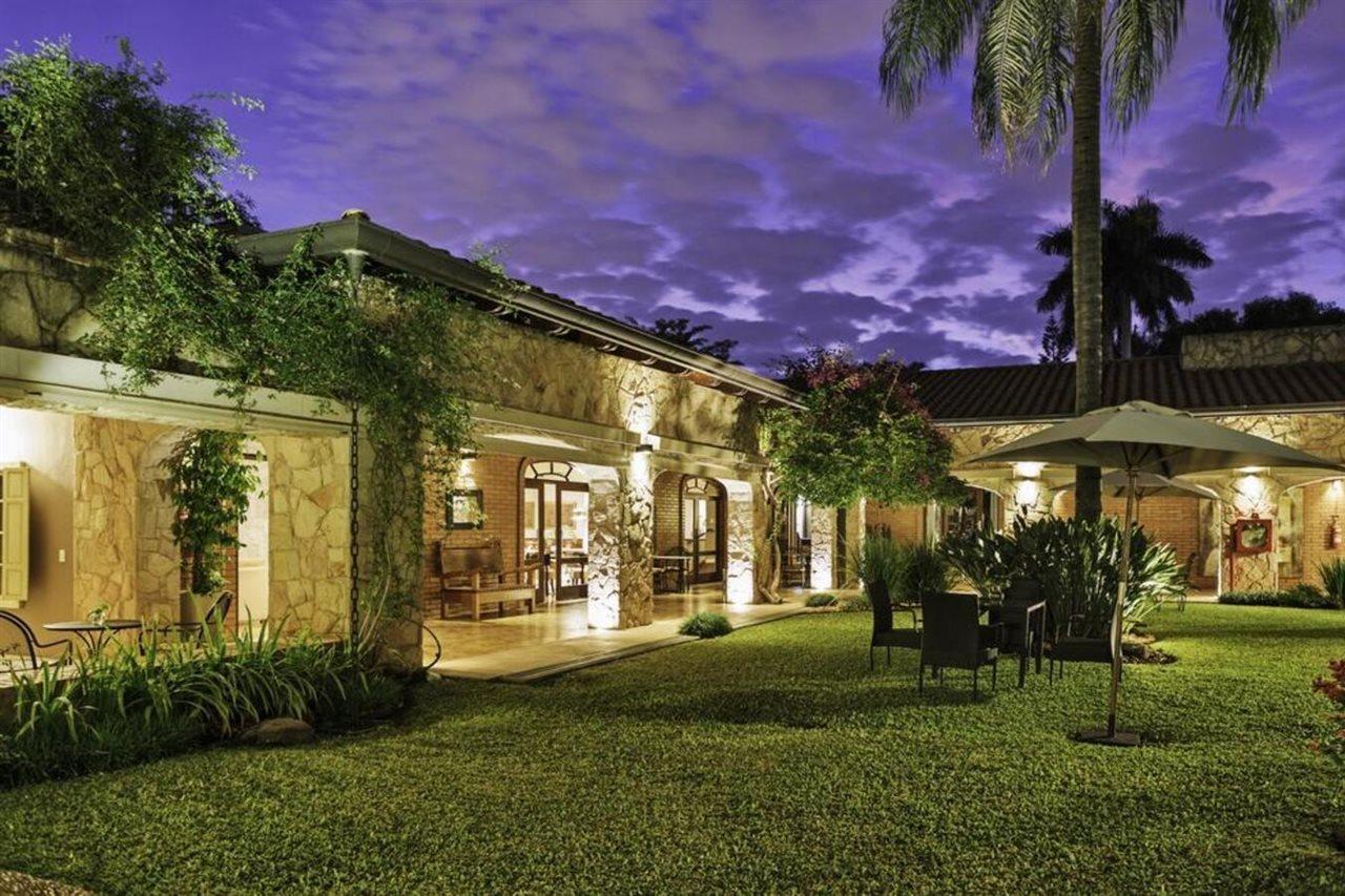 Las Lomas Casa Hotel Asuncion Exteriör bild