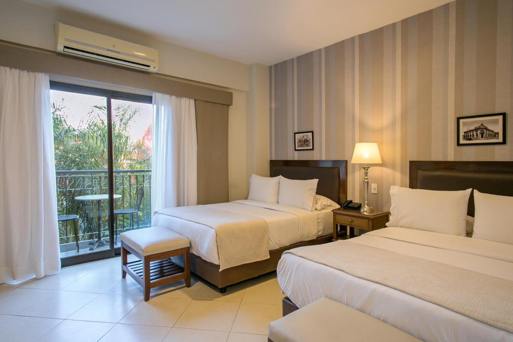 Las Lomas Casa Hotel Asuncion Exteriör bild