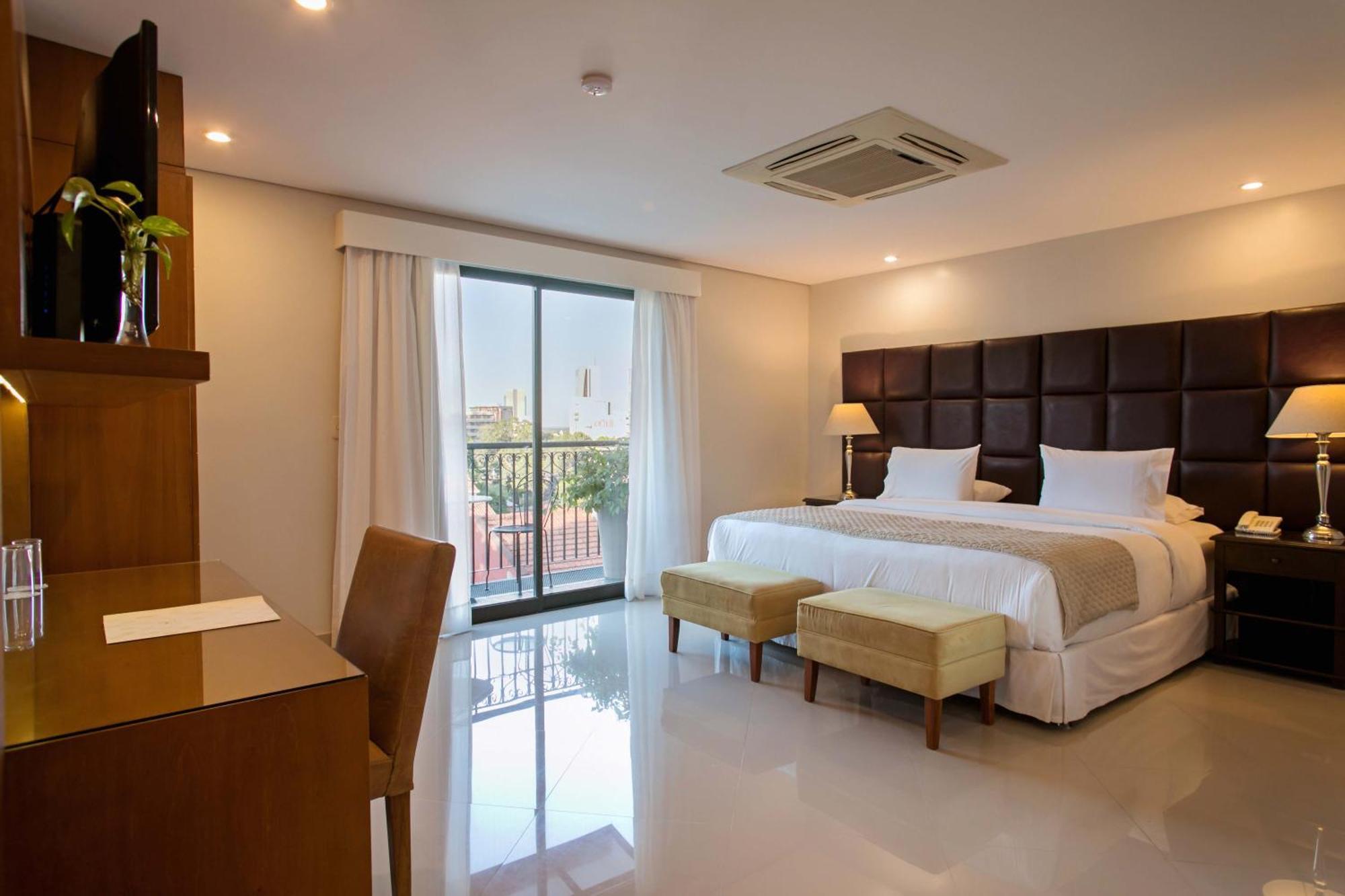 Las Lomas Casa Hotel Asuncion Exteriör bild